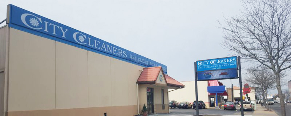 City Cleaners - By Akers Signs